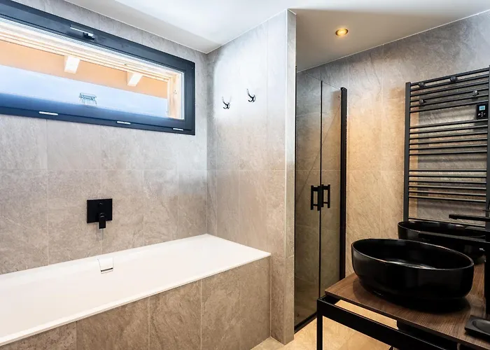 Neuf A La Plagne, Acces Direct Aux Pistes, Sauna, Parking, 5 - Fr-1-755-39 * La Plagne